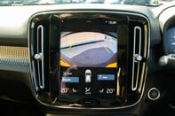 Volvo XC40 RECHARGE T4 R-DESIGN 32
