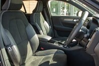 Volvo XC40 RECHARGE T4 R-DESIGN 34
