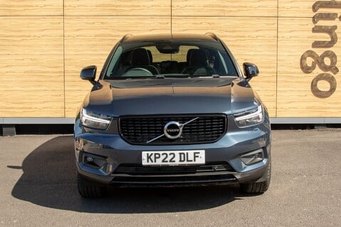 Volvo XC40 RECHARGE T4 R-DESIGN 5