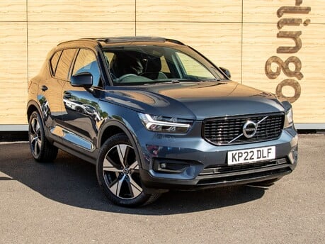 Volvo XC40 RECHARGE T4 R-DESIGN
