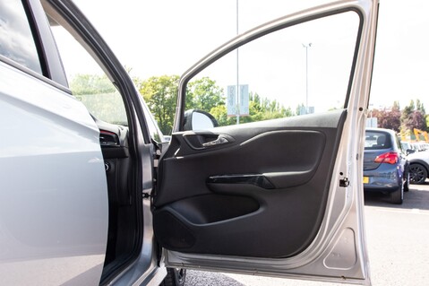 Vauxhall Corsa SRI VX-LINE NAV BLACK S/S 14