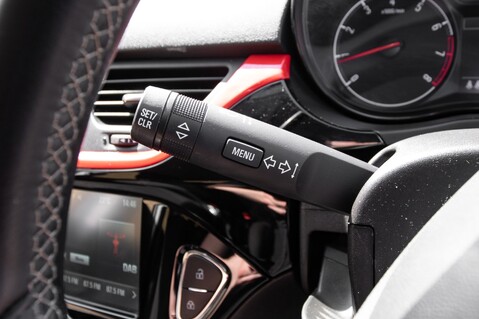 Vauxhall Corsa SRI VX-LINE NAV BLACK S/S 17