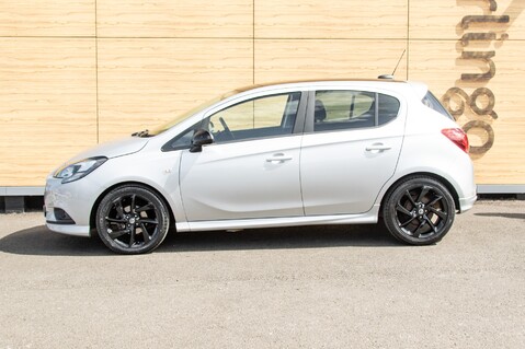 Vauxhall Corsa SRI VX-LINE NAV BLACK S/S 13