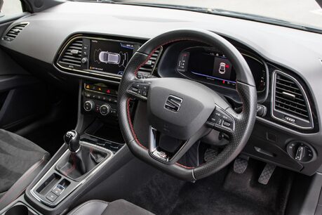 SEAT Leon TSI EVO FR BLACK EDITION