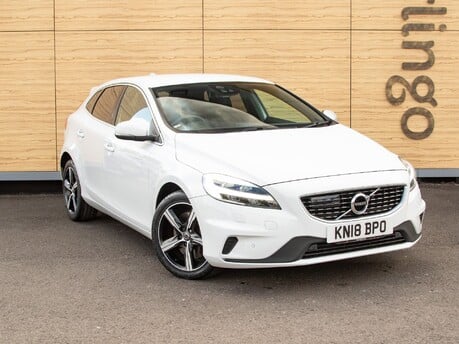 Volvo V40 D4 R-DESIGN
