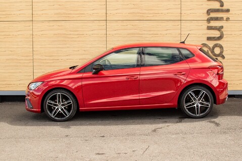 SEAT Ibiza TSI FR SPORT DSG 13
