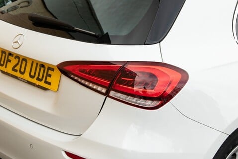 Mercedes-Benz A Class A 180 SPORT EXECUTIVE 9
