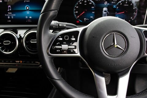 Mercedes-Benz A Class A 180 SPORT EXECUTIVE 19