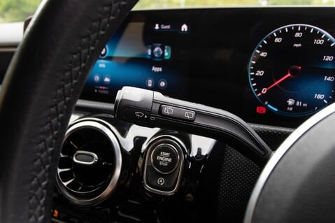 Mercedes-Benz A Class A 180 SPORT EXECUTIVE 17