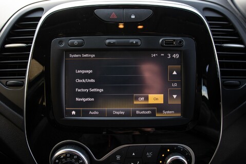 Renault Captur DYNAMIQUE NAV TCE 29