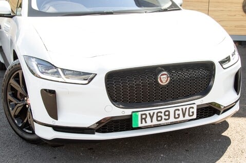 Jaguar I-Pace SE 10