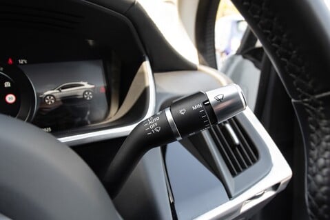 Jaguar I-Pace SE 18