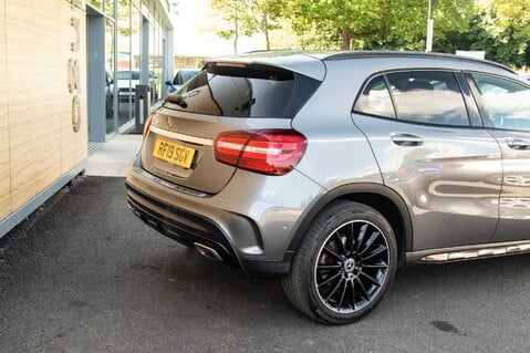 Mercedes-Benz GLA Class GLA 200 AMG LINE EDITION 8