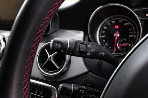 Mercedes-Benz GLA Class GLA 200 AMG LINE EDITION 17