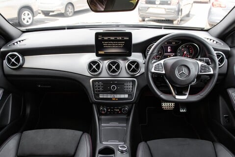 Mercedes-Benz GLA Class GLA 200 AMG LINE EDITION 3
