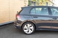 Volkswagen Golf STYLE TSI 7