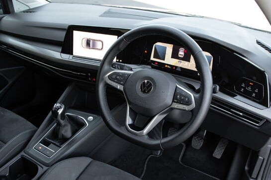 Volkswagen Golf STYLE TSI