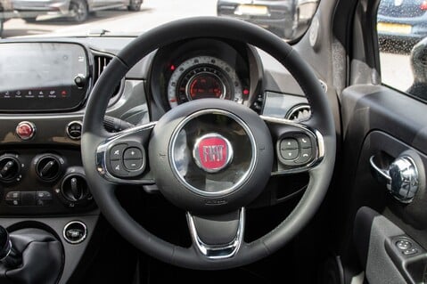 Fiat 500 LOUNGE MHEV 20