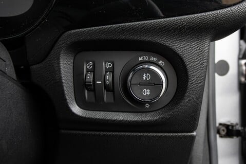 Vauxhall Corsa SRI PREMIUM 16