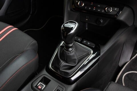 Vauxhall Corsa SRI PREMIUM 31
