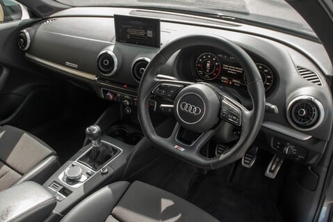 Audi A3 SPORTBACK TFSI S LINE 4
