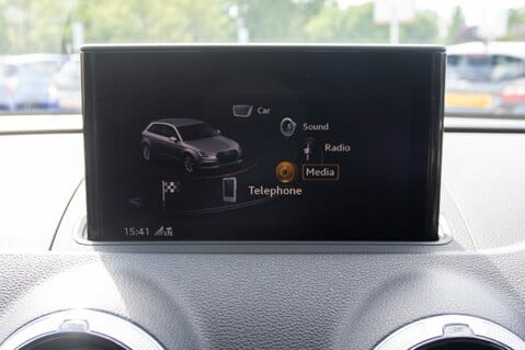 Audi A3 SPORTBACK TFSI S LINE 26