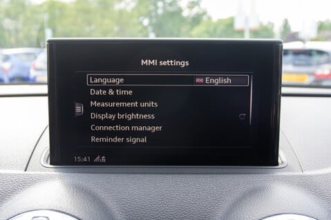 Audi A3 SPORTBACK TFSI S LINE 28