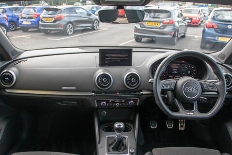 Audi A3 SPORTBACK TFSI S LINE 3