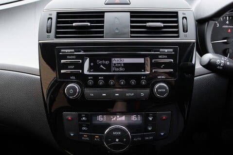 Nissan Pulsar ACENTA DIG-T 25