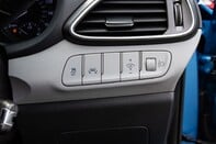 Hyundai i30 T-GDI SE NAV 16