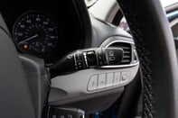 Hyundai i30 T-GDI SE NAV 18