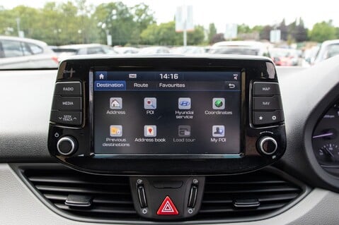 Hyundai i30 T-GDI SE NAV 24