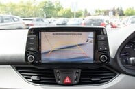 Hyundai i30 T-GDI SE NAV 32