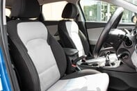 Hyundai i30 T-GDI SE NAV 34