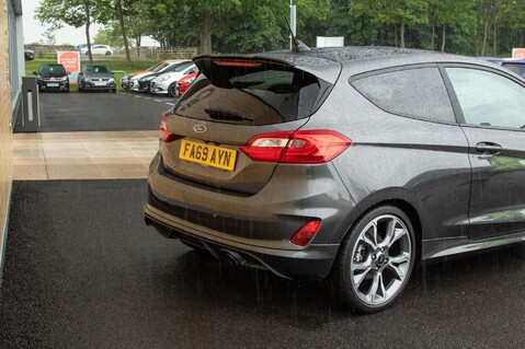 Ford Fiesta ST-LINE X TDCI 8