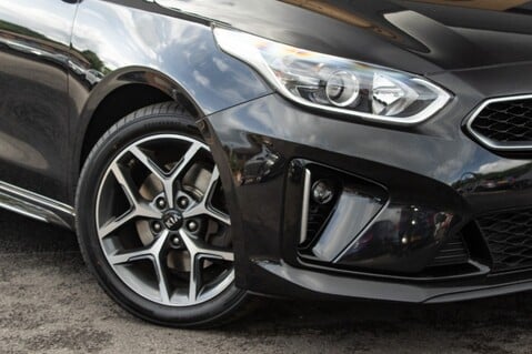 Kia Ceed CRDI GT-LINE 11