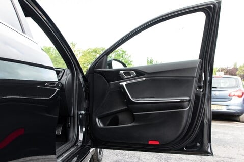 Kia Ceed CRDI GT-LINE 14