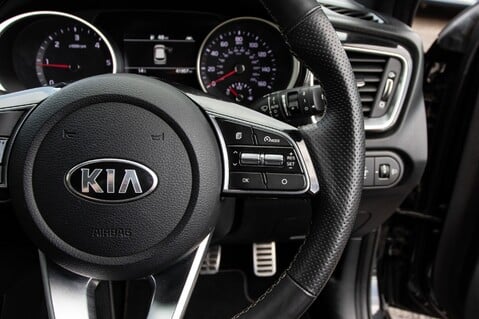 Kia Ceed CRDI GT-LINE 20