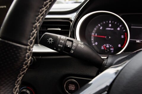 Kia Ceed CRDI GT-LINE 17