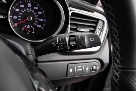 Kia Ceed CRDI GT-LINE 18