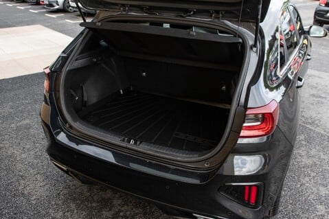 Kia Ceed CRDI GT-LINE 38