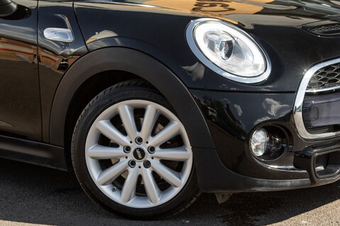 Mini Hatch COOPER S 11