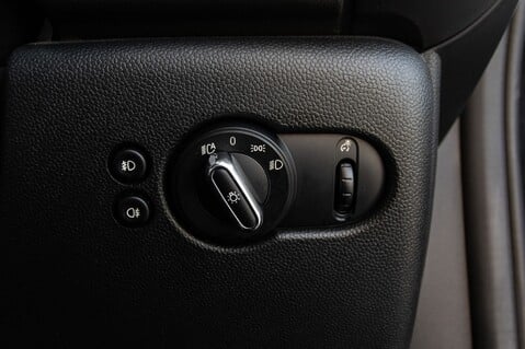 Mini Hatch COOPER S 16