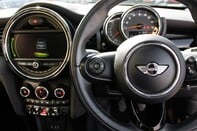Mini Hatch COOPER S 19