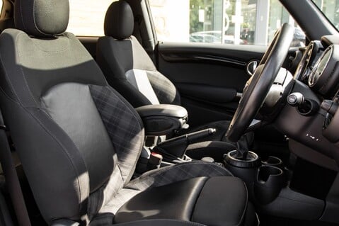 Mini Hatch COOPER S 34