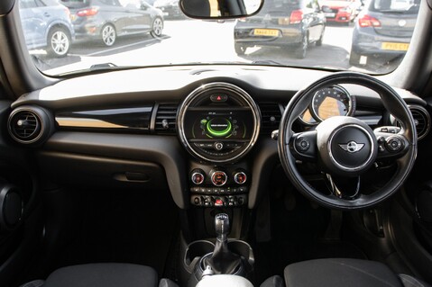 Mini Hatch COOPER S 3