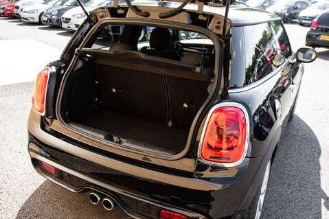 Mini Hatch COOPER S 39