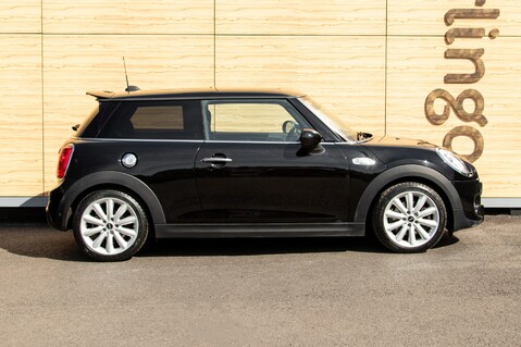 Mini Hatch COOPER S 12