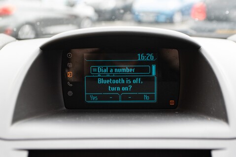 Ford Fiesta ZETEC 25