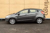 Ford Fiesta ZETEC 13